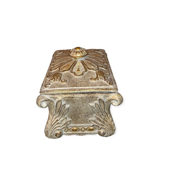 Jewelry Box - Picture 2 of 6